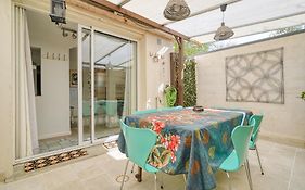 F2 Brunoy avec terrasse couverte